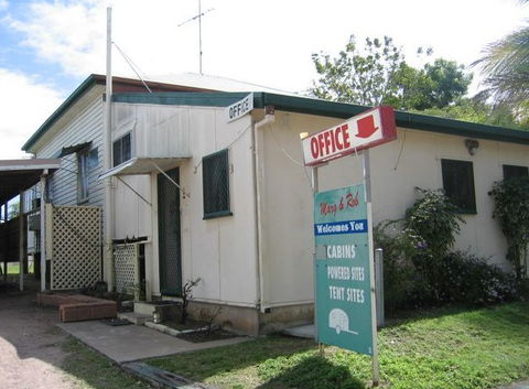 Burdekin Cascades Caravan Park - Broome Tourism 1