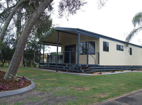 Happy Wanderer Village Caravan Park - Broome Tourism 0