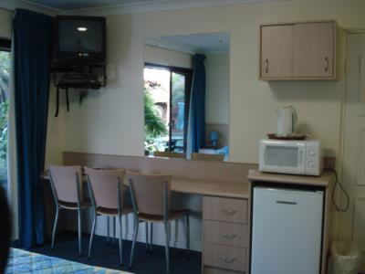Oxley Motor Inn - Broome Tourism 5