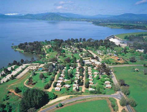 Lake Hume Resort - Broome Tourism 0