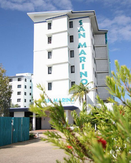 San Marino By The Sea - Broome Tourism 0