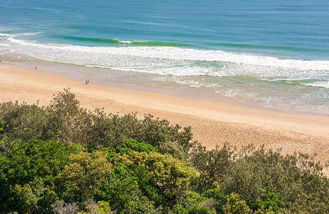 84 The Spit - Broome Tourism 12