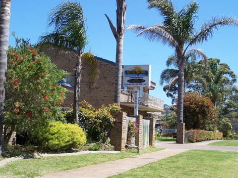 Beachfront Units Merimbula - Broome Tourism 0