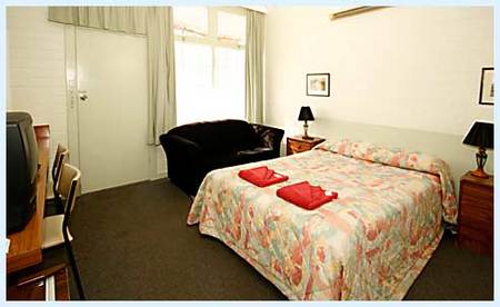Guichen Bay Motel - Broome Tourism 0