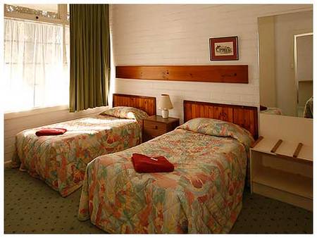 Guichen Bay Motel - Broome Tourism 3