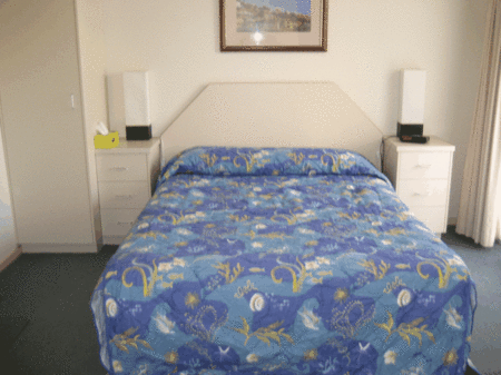 St Lucia Gardens - Broome Tourism 3