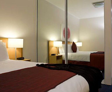 Manuka Park - Broome Tourism 0