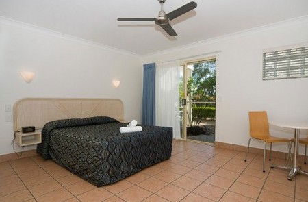 Anchor Motel Noosa - Broome Tourism 3