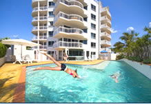Beachside Resort (kawana Waters) - Broome Tourism 1