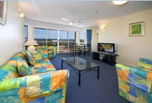 Beachside Resort (kawana Waters) - Broome Tourism 4