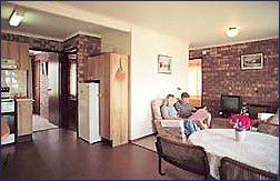 Del Costa Holiday Villas - Broome Tourism 2