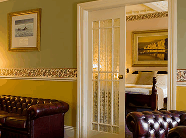 Hadleys Hotel - Broome Tourism 1