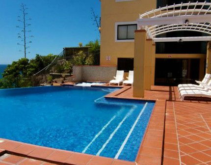 Magic Mountain Resort - Broome Tourism 4