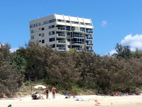 84 The Spit - Broome Tourism 1