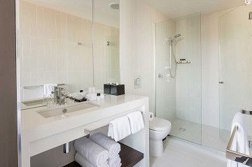 NEXT Hotel Brisbane - Broome Tourism 4