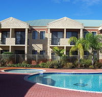 Country Comfort Inter City Perth Hotel  Apartments - Broome Tourism
