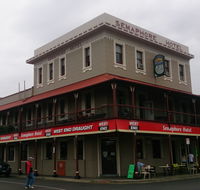 Semaphore Hotel - Broome Tourism