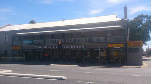 Maid Of Auckland Hotel - Broome Tourism 0