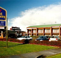 Taylors Lakes Hotel - Broome Tourism