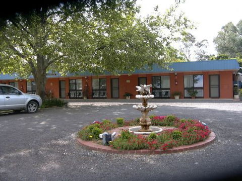Avoca Motel - Broome Tourism 0