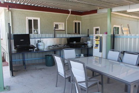 Cityside Accommodation | Mt Isa - Broome Tourism 1