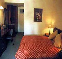 Golden Chain Cooma Motor Lodge - Broome Tourism