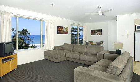 Beachside Holiday Apartments - Broome Tourism 3