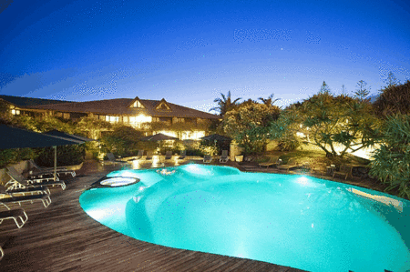Beach Hotel Resort - Broome Tourism