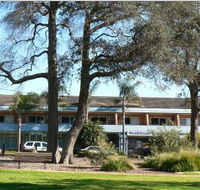 Huskisson Beach Motel - Broome Tourism