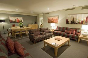 Royal On The Park - Broome Tourism 0