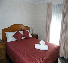 Capri Apartments - Broome Tourism 1