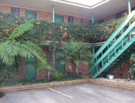 Sussex Inlet Motel - Broome Tourism 1