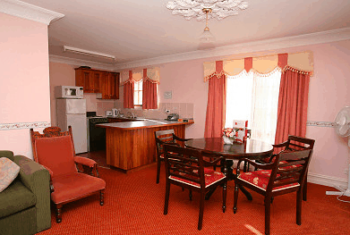 Hatchers Manor - Broome Tourism 2