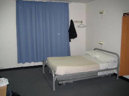 Adelaide Central YHA - Broome Tourism 4