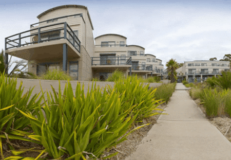 Corrigans Cove Apartments - Broome Tourism