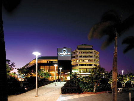 Shangri-la Hotel, The Marina, Cairns - Broome Tourism 0