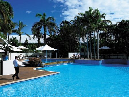 Shangri-la Hotel, The Marina, Cairns - Broome Tourism 3