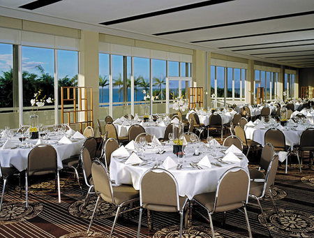 Shangri-la Hotel, The Marina, Cairns - Broome Tourism 4