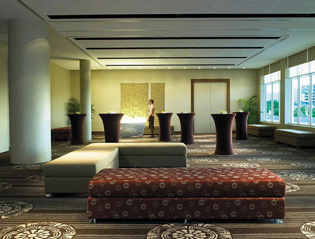 Shangri-la Hotel, The Marina, Cairns - Broome Tourism 5
