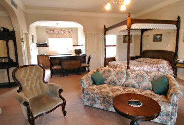 Victoria House Motor Inn - Broome Tourism 3