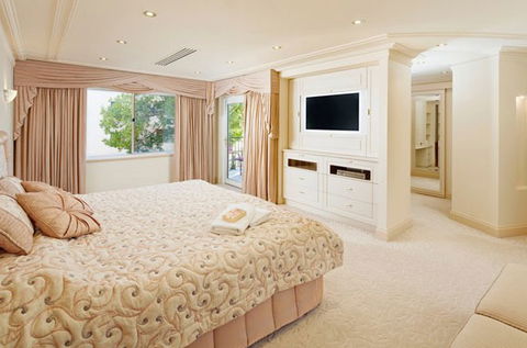 The Peninsula - Broome Tourism 0