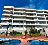 SURFERS CHALET HOLIDAY APARTMENTS