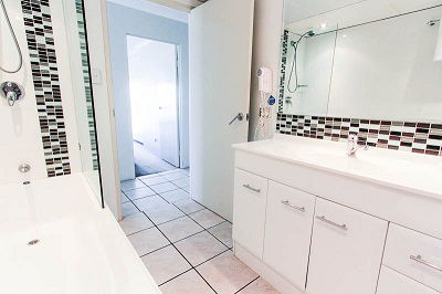Seacrest Beachfront Holiday Apartments - Broome Tourism 6