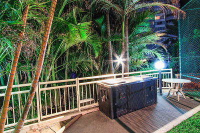 Seacrest Beachfront Holiday Apartments - Broome Tourism 24