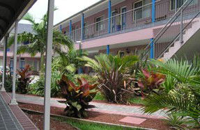 Shellharbour Village Motel - Broome Tourism 1