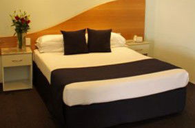 Shellharbour Village Motel - Broome Tourism 2
