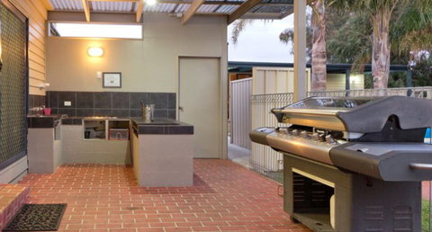 Rosebud Motel - Broome Tourism 0