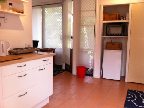 Bardon B&B - Broome Tourism 8