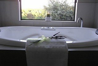 Stonetryst Spa Villas - Broome Tourism 4