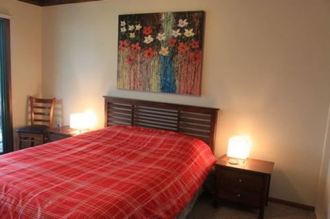 Mossy Point Holiday Rentals - Broome Tourism 2
